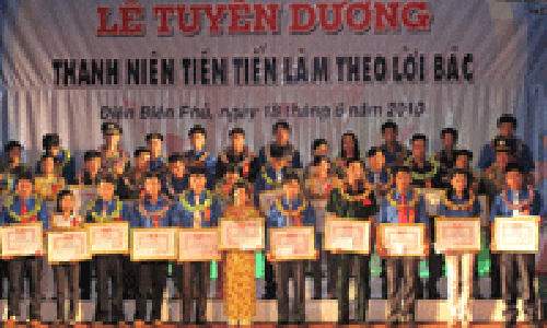 Học tập và làm theo tấm gương đạo đức Hồ Chí Minh ở tỉnh Điện Biên